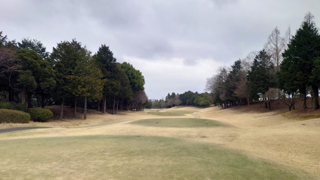 ロッテ皆吉台カントリー倶楽部 OUT6番ホール 350Yミドル