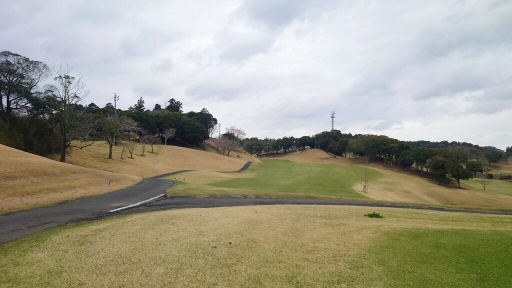 千葉桜の里ゴルフクラブIN 18番|349Y ミドル