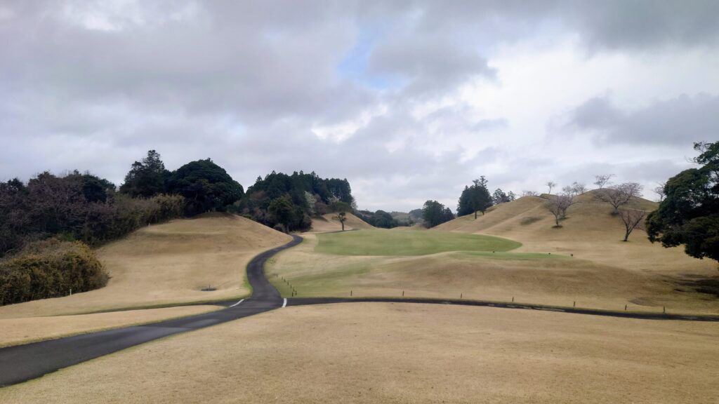 千葉桜の里ゴルフOUT 5番|481Y ロング