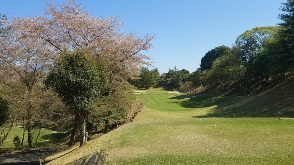 レインボーカントリー倶楽部 OUTコース7番 160Yショート