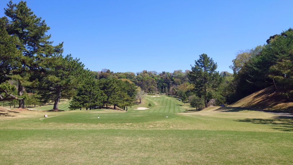 レインボーカントリー倶楽部 OUTコース9番 429Yミドル