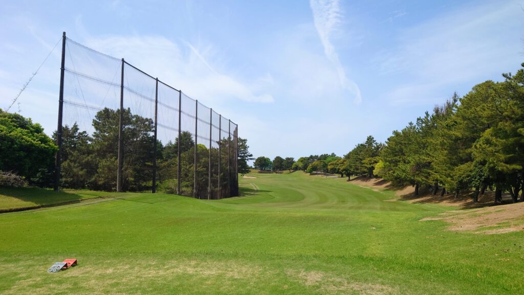 鎌倉パブリックゴルフ場　　7番（267Y・ミドル）