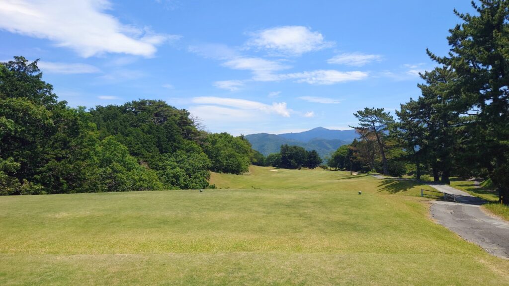 フジ天城ゴルフ倶楽部　富士コース7番（492Yロング）