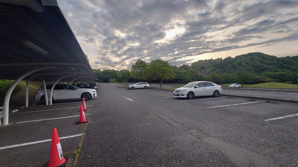 ゴルフ５カントリー オークビレッヂ　　駐車場