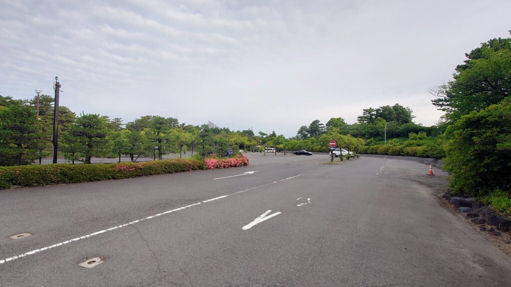 横浜カントリークラブ　駐車場