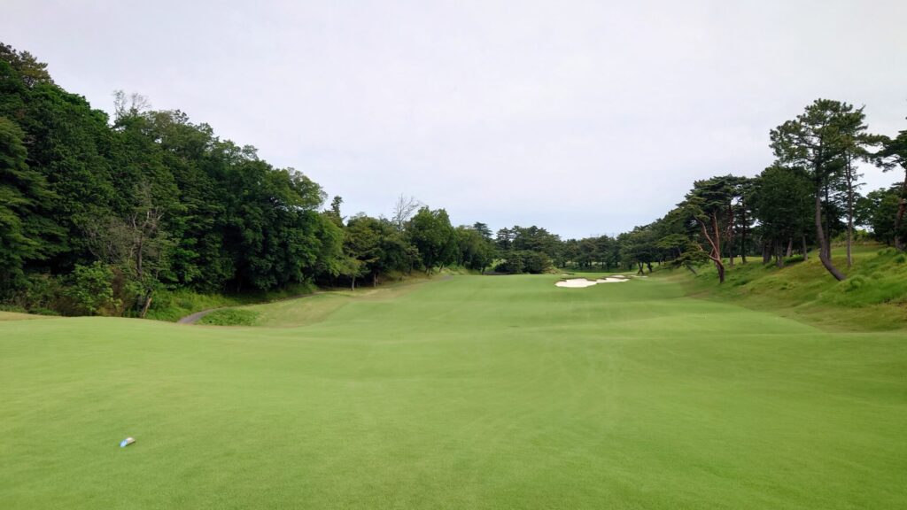 横浜カントリークラブ　11番｜391Y ミドルホール
