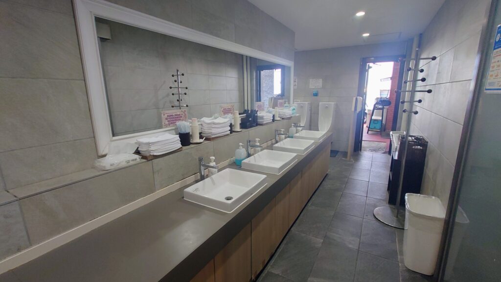 小田原城カントリー倶楽部　洗面カウンター