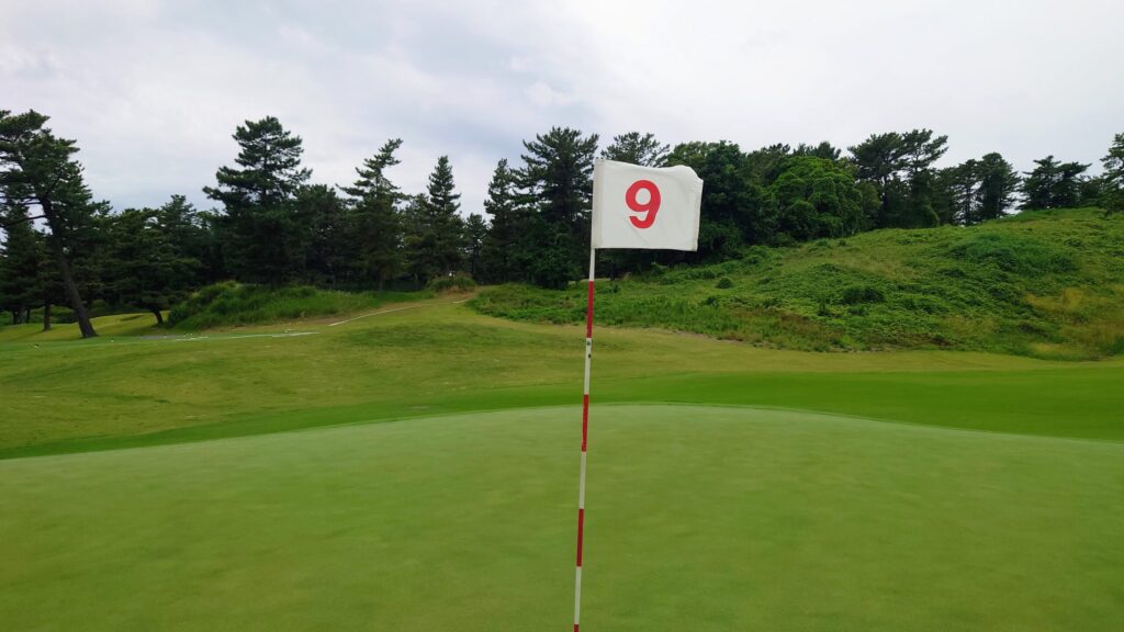 横浜カントリークラブ　9番グリーン