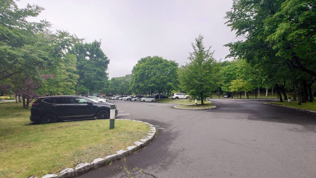 北海道ブルックスカントリークラブ　駐車場