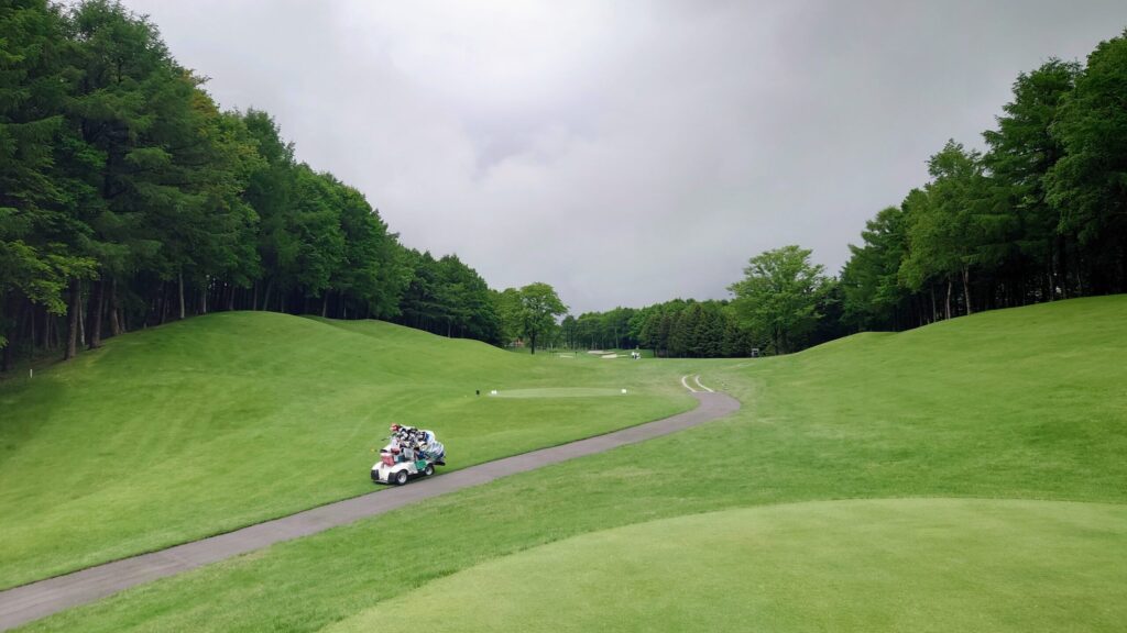 北海道ブルックスカントリークラブ　18番｜385Y ミドル