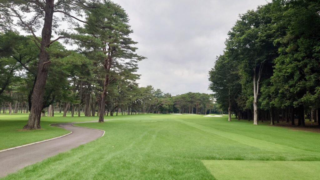 大利根カントリークラブ　OUT 3番 375Y ミドル
