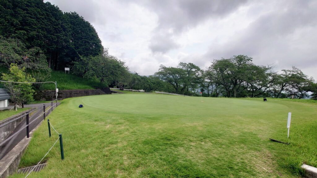 大秦野カントリークラブ【PGM】練習グリーン