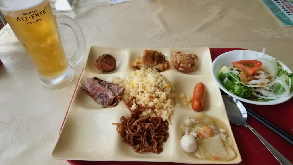 フジ天城ゴルフ倶楽部 昼食(ビュッフェ)