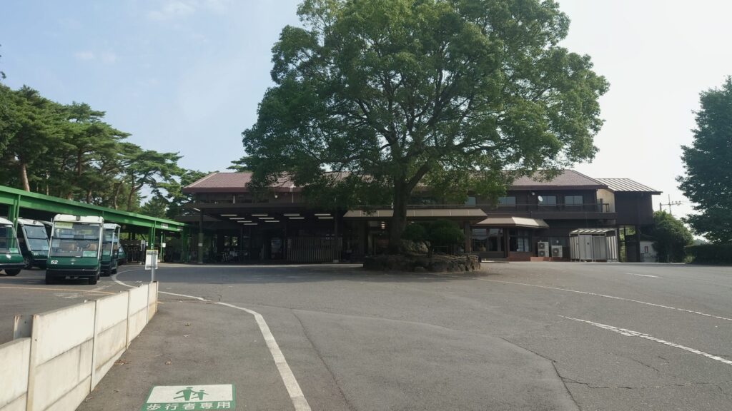 土浦カントリー倶楽部　車寄せ