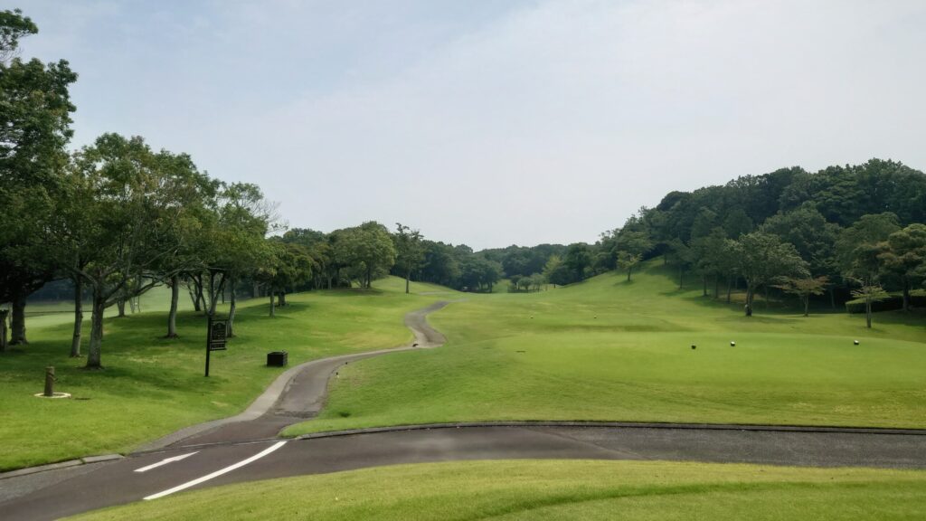 美浦ゴルフ倶楽部【GRAND PGM】　　3番 399Y ミドル
