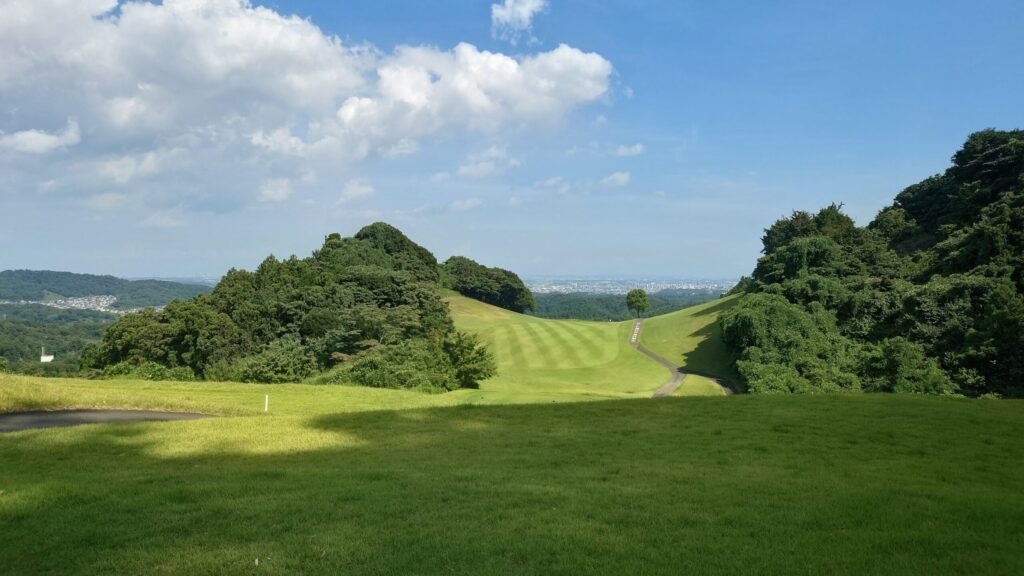 大厚木カントリークラブ本コース 南コース6番（415Y ミドル）