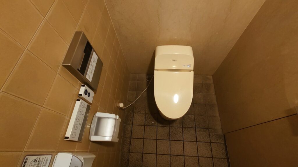 神戸グランドヒルゴルフクラブのトイレの個室